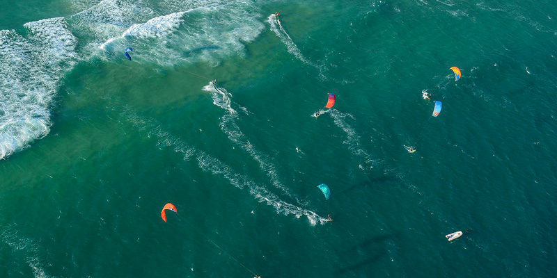 Philippines-kite-surfing